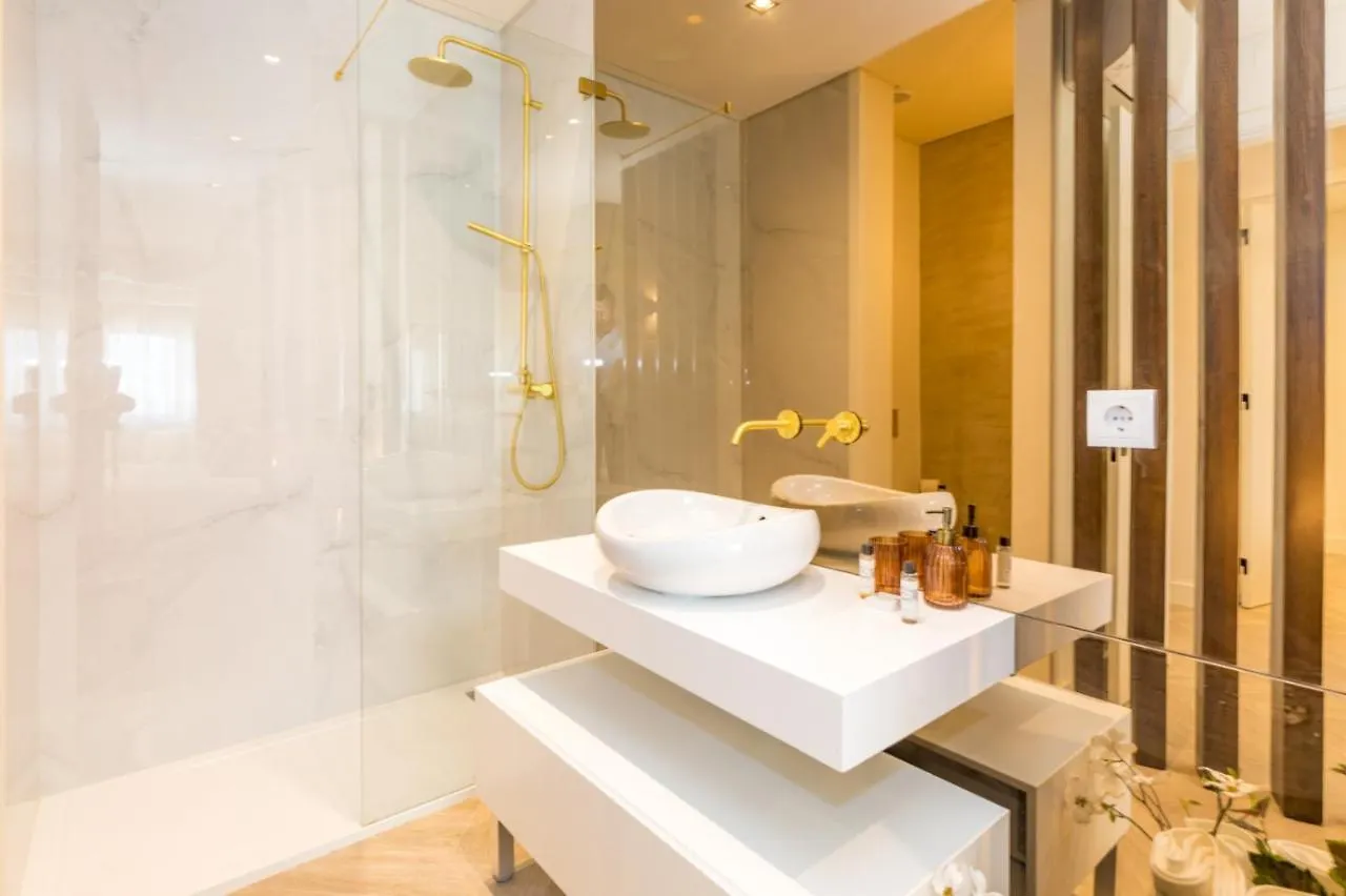 Quarteira Beach Stunning Apartment