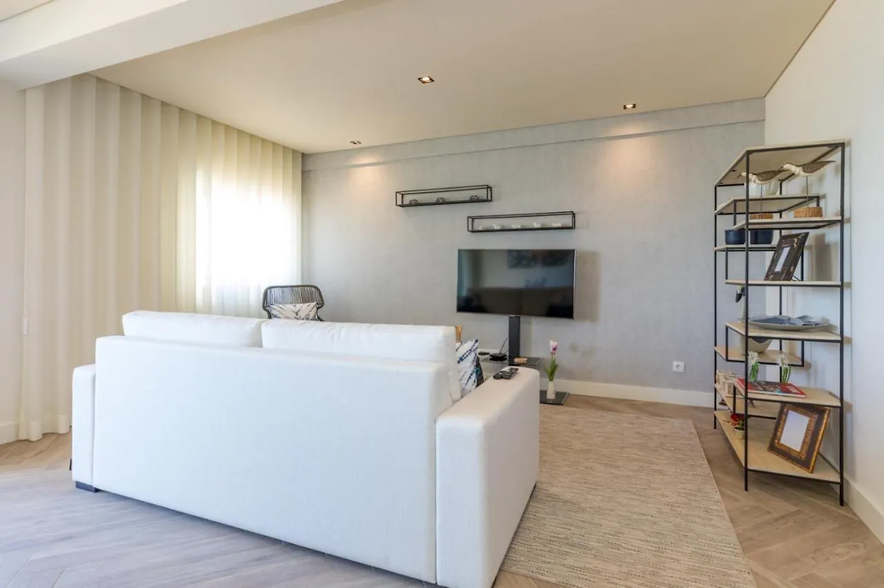 Quarteira Beach Stunning Apartment
