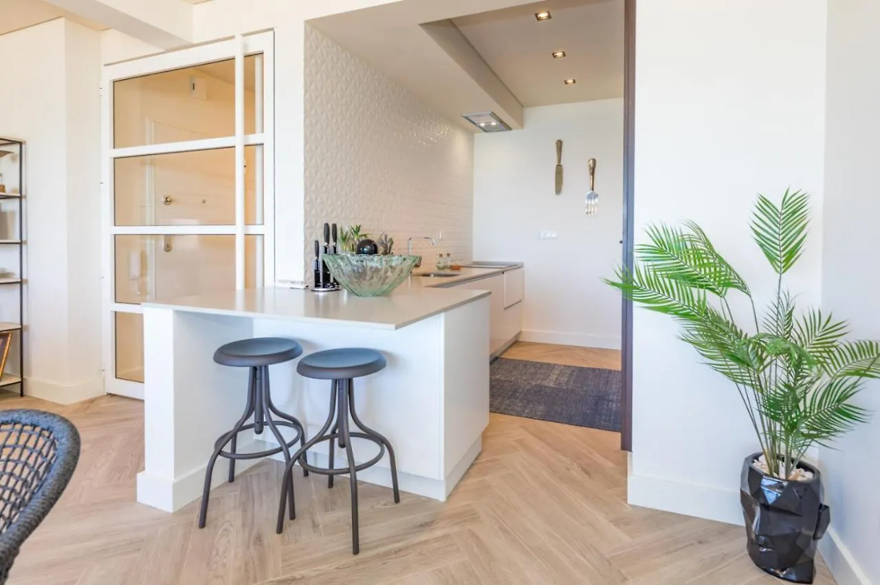 Quarteira Beach Stunning Apartment 0*,  Portugal