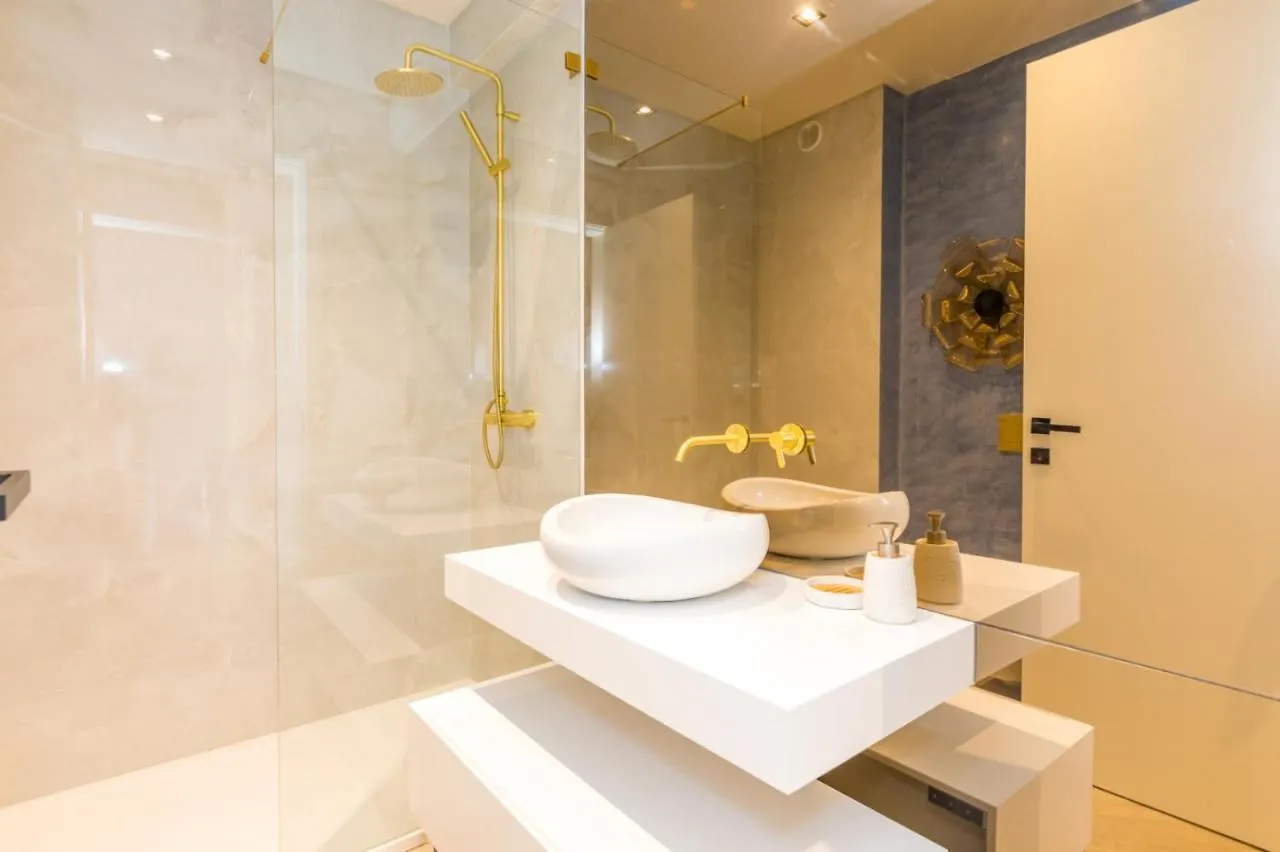 Quarteira Beach Stunning Apartment